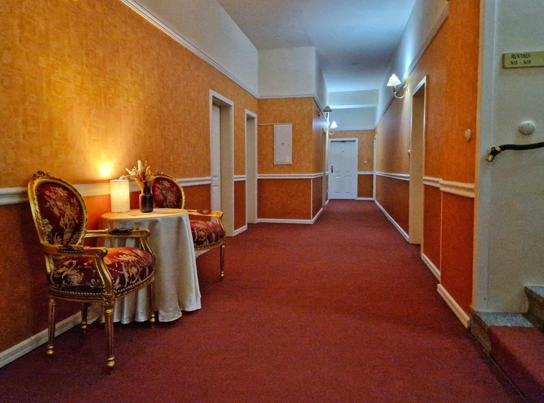 Romantik Hotel Eleonora Tabor Exterior photo